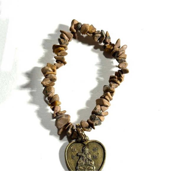 Chinese Horoscope Pig Sign Charm Stretch Bracelet Natural Taupe Stone Chip - Picture 4 of 4